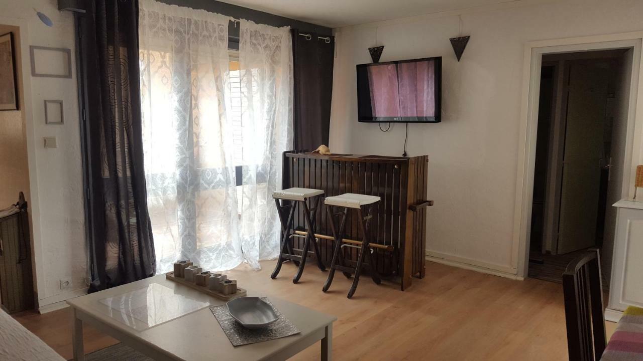 Le Friouli Apartment Марсилия Екстериор снимка